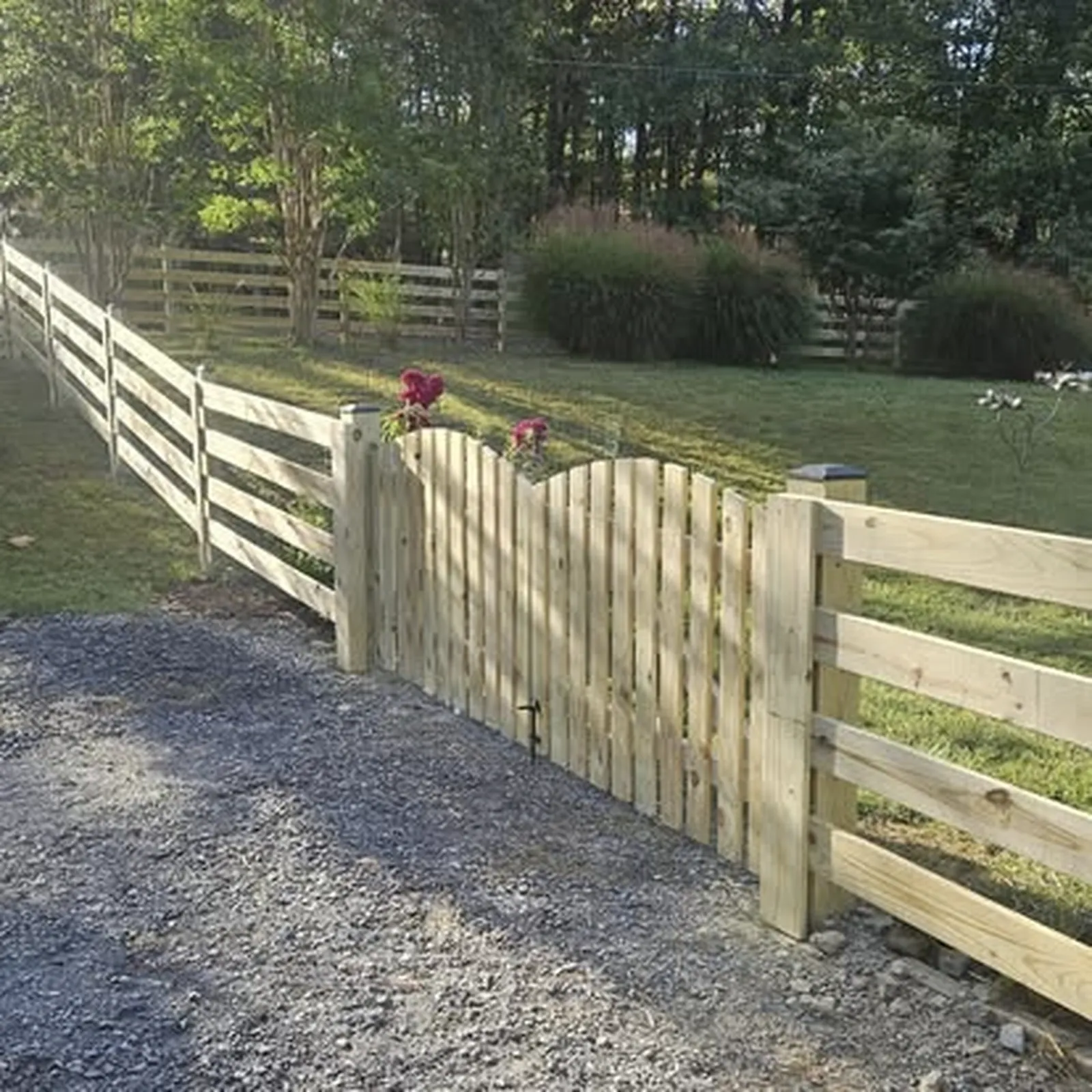 How to Choose a Fence Contractor in Winchester VA