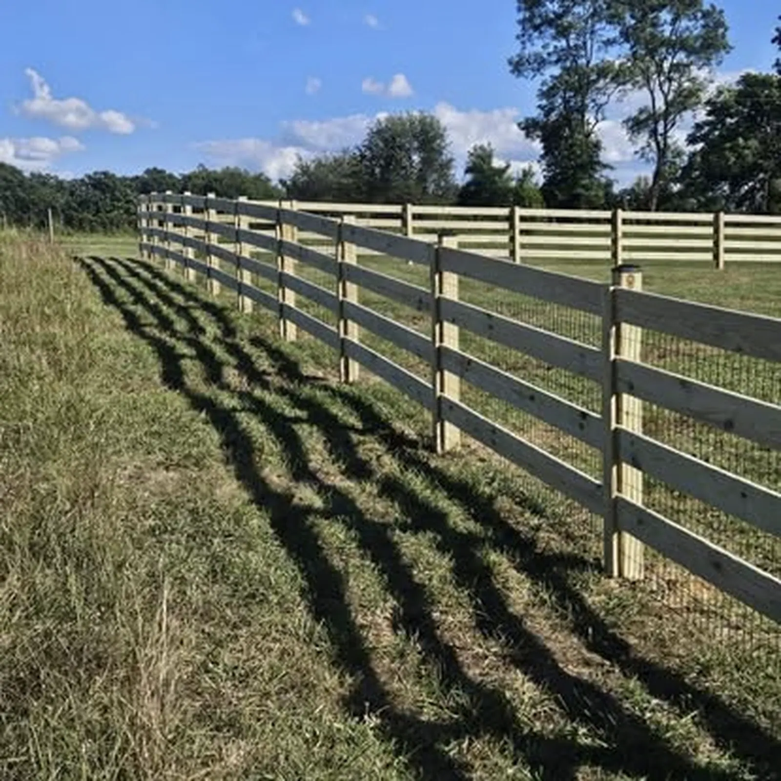 top-fence-installation-experience-in-winchester-beautiful-field-view