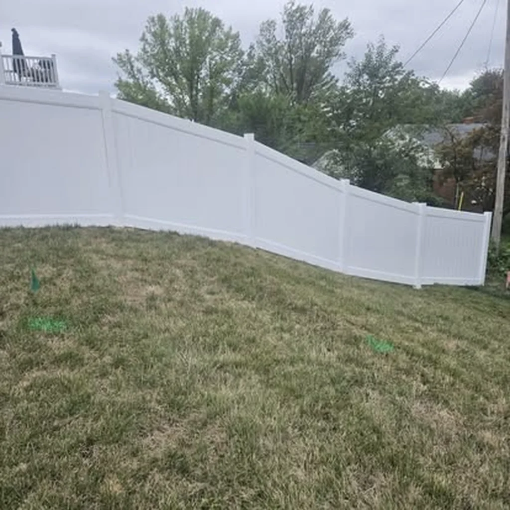 How do you build a fence on a slope?, Winchester Fence