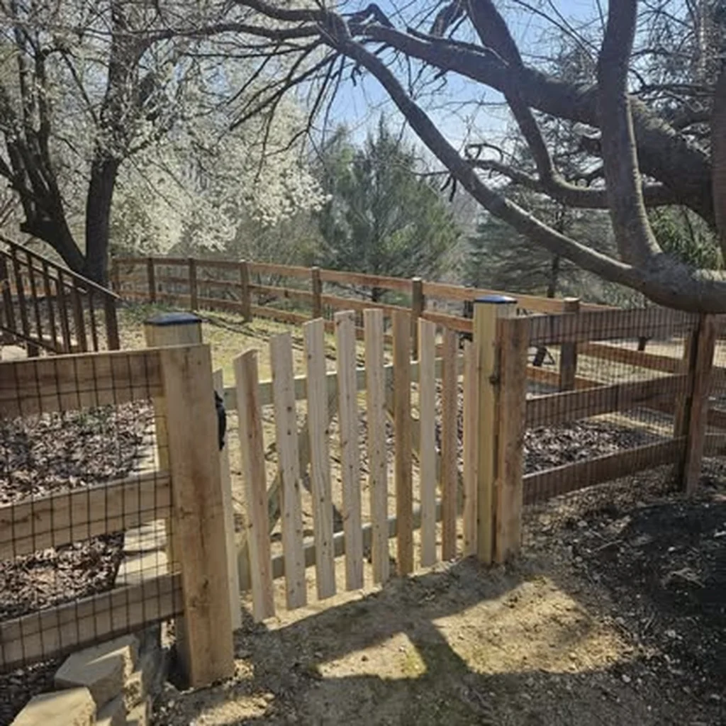 Drive gates: swing or slide, Winchester Fence